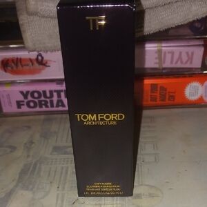 Tom Ford Architecture Soft Matte Blurring Foundation.